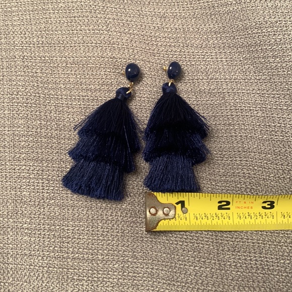 🌻Three Tier Tassel Post Earrings - Picture 6 of 7